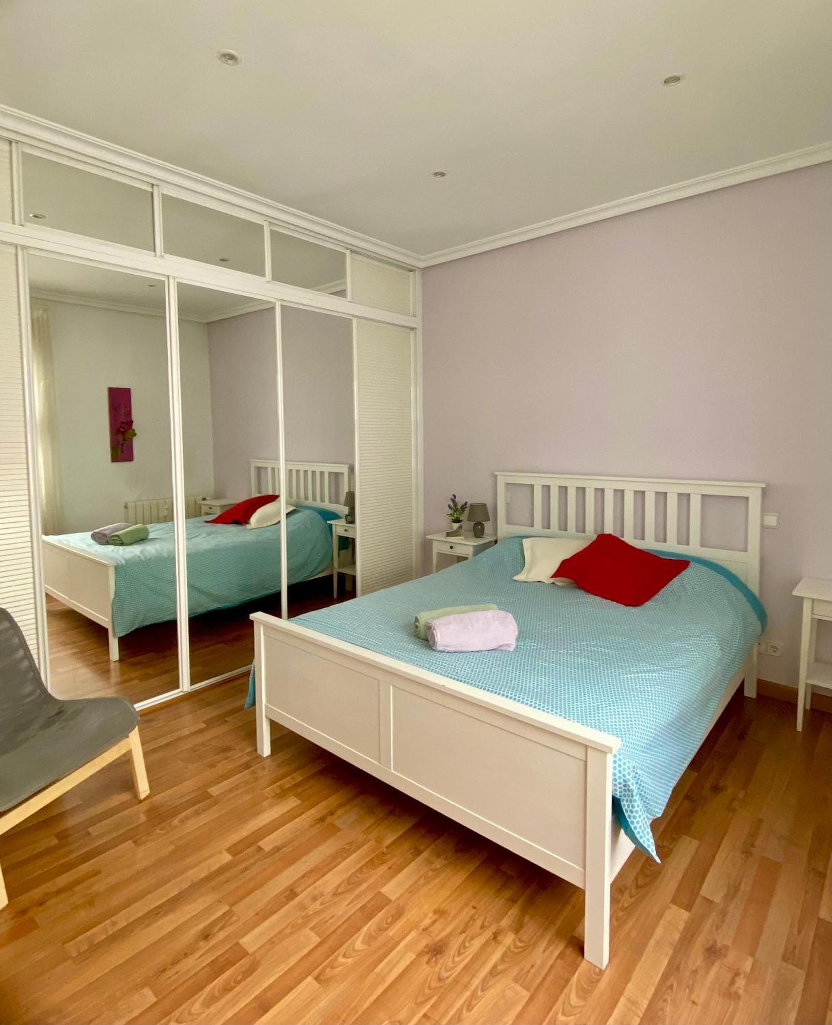 Plaza Del Sol Cozy Apartment! * Madrid