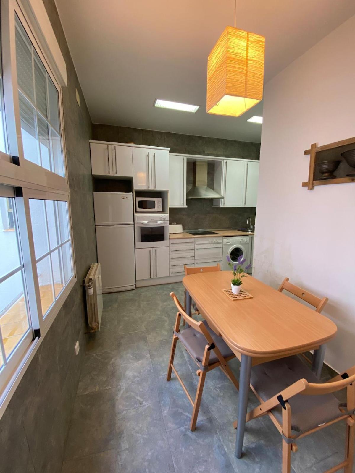 Plaza Del Sol Cozy Apartment! Madrid