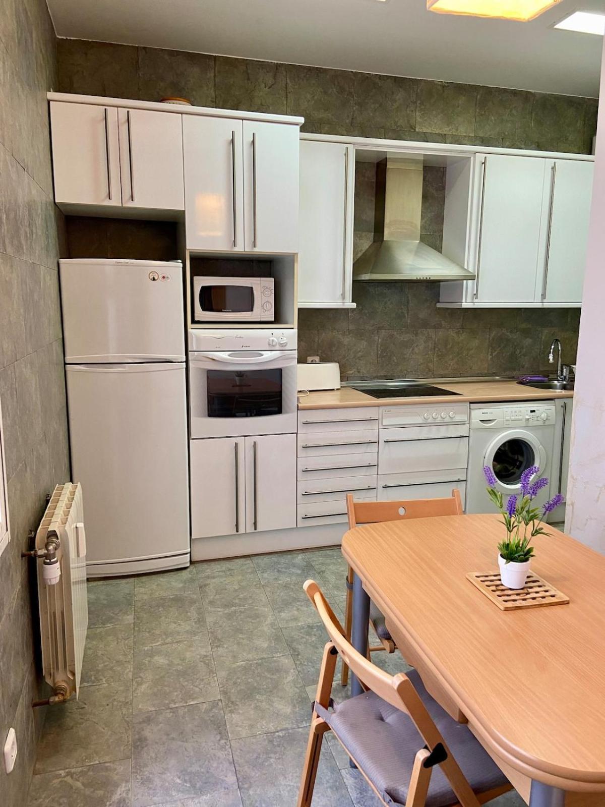 Plaza Del Sol Cozy Apartment! Madrid